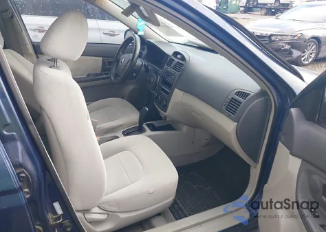 2004 Kia Spectra Ex/Lx z USA, uszkodzony, nr VIN KNAFE121X45030734